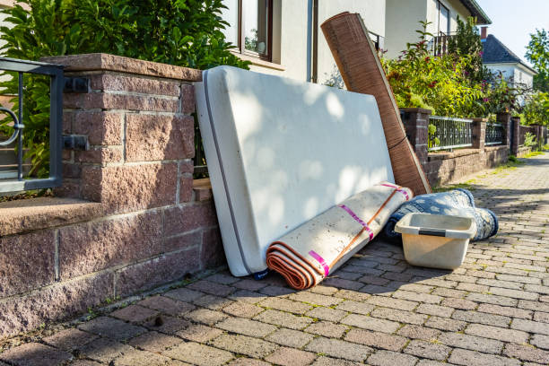 Best Attic Cleanout Services  in Mason City, IL